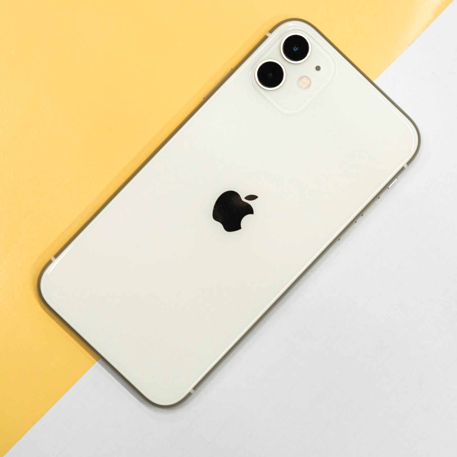 Innovations Redefining the iPhone App Landscape
